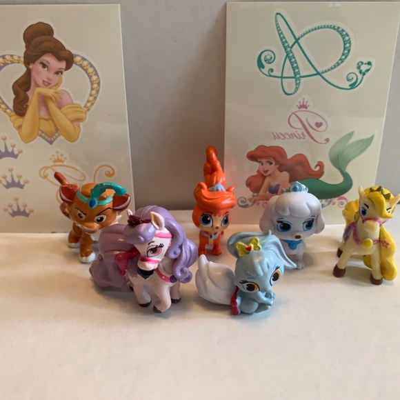 Princess Palace Pets/Whisker Haven Figure Set of 12 with Bonus Tattoos! - Picture 3 of 4